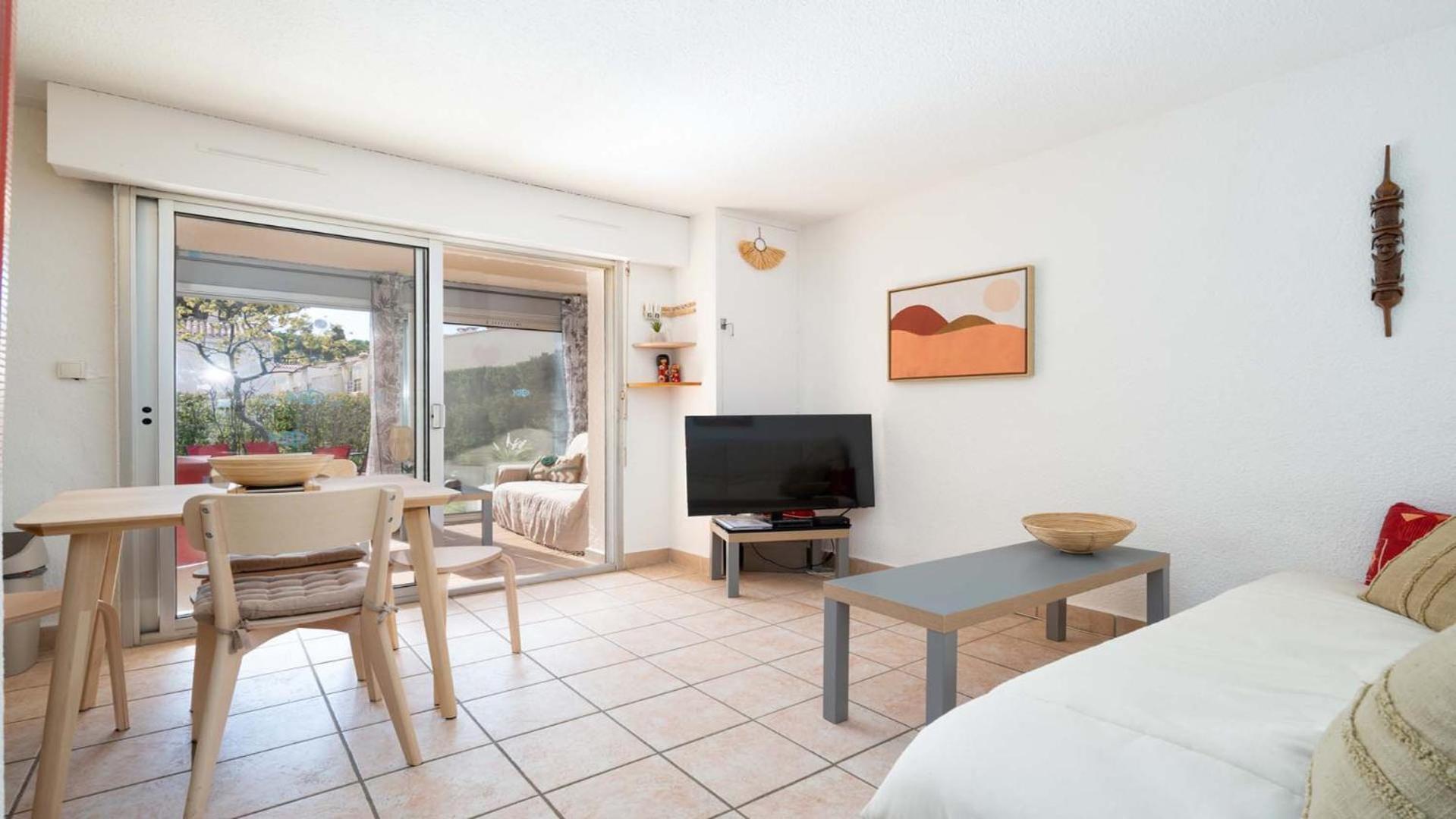 Eleuthera- 171- Appart Lumineux 4 Pers Agde Exterior photo